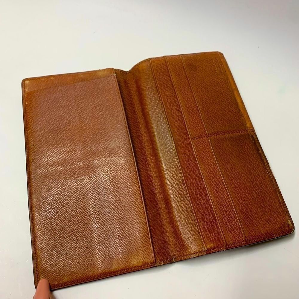 Louis Vuitton Monogram Long Checkbook Wallet - Picture 3 of 10